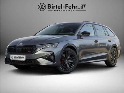 Neu Skoda Octavia RS 265 PS (194 kW) 2025 Graphitegrau metallic Kombi