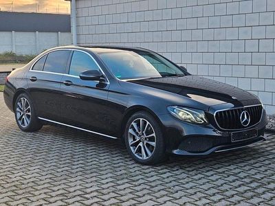 Usata Mercedes E250 211 CV (155 kW) 2018 Nero Berlina