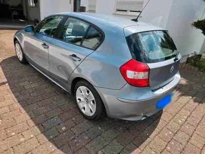 Gebraucht BMW 120 150 PS (110 kW) 2006 Blau Kleinwagen