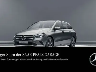 Gebraucht Mercedes B200 Progressive 163 PS (119 kW) 2022 Mountaingrau Kleinwagen