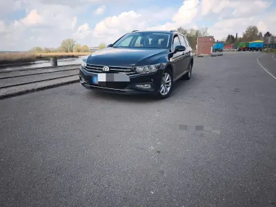 Usata VW Passat Business 150 CV (110 kW) 2021 Nero Station wagon