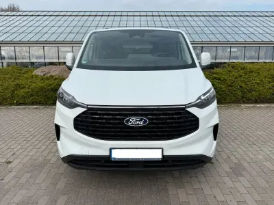 Gebraucht Ford Tourneo Custom Trend 136 PS (100 kW) 2025 Weiß Van