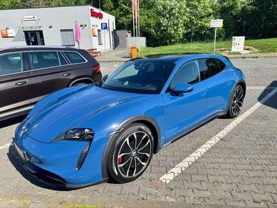 Second-hand Porsche Taycan 4S Sport Turismo 419 kW (571 CP) 2021 Albastru Berlinǎ