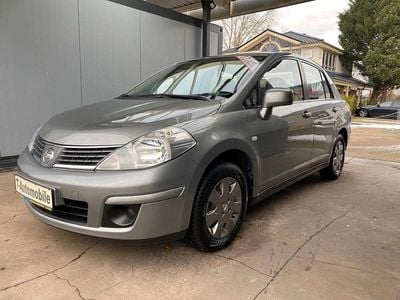 Gebraucht Nissan Tiida 110 PS (80 kW) 2009 Grau Limousine