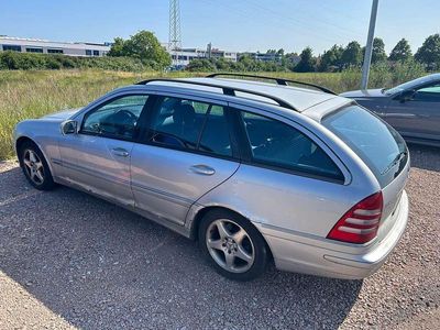 Mercedes C220