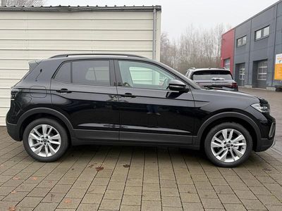 Neu VW T-Cross Life 150 PS (110 kW) 2025 Deep black perleffekt SUV
