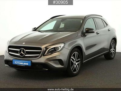 Usata Mercedes GLA180 Urban 122 CV (89 kW) 2017 Grigio SUV