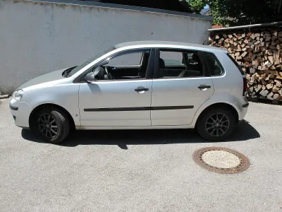 Gebraucht VW Polo 69 PS (50 kW) 2009 Silber Kleinwagen