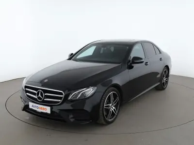 Gebraucht Mercedes E220 AMG line 194 PS (142 kW) 2017 Schwarz Limousine