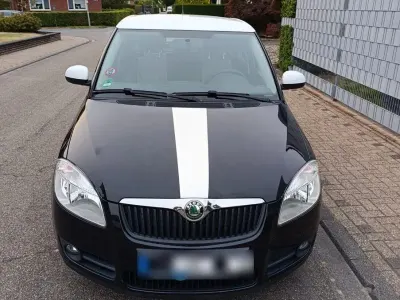 Gebraucht Skoda Fabia 60 PS (44 kW) 2009 Schwarz Limousine