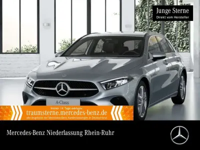 Gebraucht Mercedes A180 Advanced 136 PS (100 kW) 2025 Silber Limousine