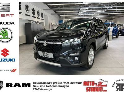 Cosmic black pearl Gebraucht 2024 Suzuki SX4 S-Cross Comfort SUV | 29.990 €