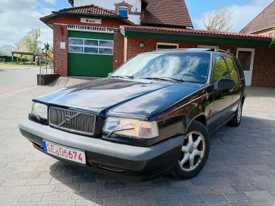 Gebraucht Volvo 850 126 PS (92 kW) 1996 Schwarz Kombi