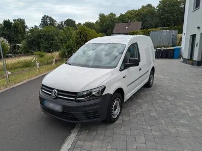 Gebraucht VW Caddy 102 PS (75 kW) 2019 Weiß Van / Kleinbus