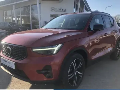 Gebraucht Volvo XC40 Plus 163 PS (119 kW) 2025 Schwarz SUV