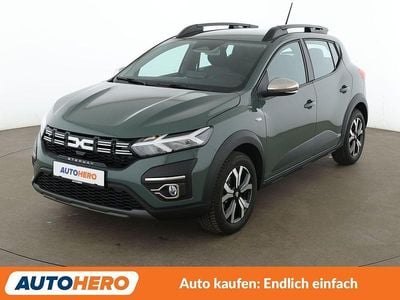 Usata Dacia Sandero Expression 91 CV (66 kW) 2025 Verde Utilitaria