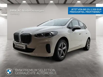 Gebraucht BMW 220 Active Tourer Luxury Line 156 PS (114 kW) 2025 Weiß Van / Kleinbus