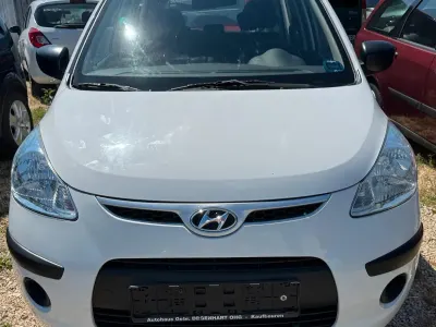 Gebraucht Hyundai i10 67 PS (49 kW) 2009 Weiß Kleinwagen