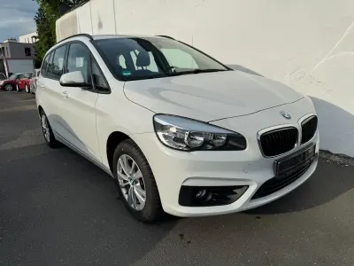 Używany BMW 216 Gran Tourer 116 KM (85 kW) 2018 Biały Minivan