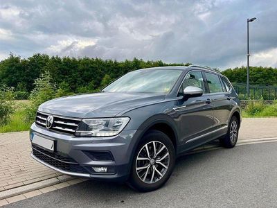 Gebraucht VW Tiguan Allspace 150 PS (110 kW) 2020 Grau SUV