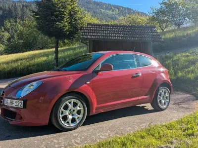 Gebraucht Alfa Romeo MiTo Turismo 90 PS (66 kW) 2009 Rot Kleinwagen