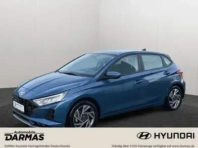 Gebraucht Hyundai i20 Trend 101 PS (74 kW) 2025 Blau Limousine
