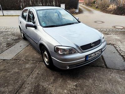 Gebraucht Opel Astra 84 PS (61 kW) 2002 Blau Limousine