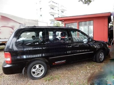 Gebraucht Kia Carnival EX 144 PS (105 kW) 2005 Schwarz metallic Van / Kleinbus
