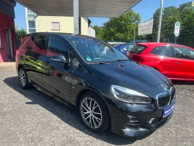 Gebraucht BMW 220 Gran Tourer M Sport 192 PS (141 kW) 2019 Schwarz Van / Kleinbus