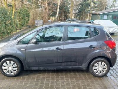 gebraucht Kia Venga 1.6 CVVT Dream-Team