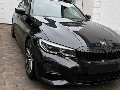 Gebraucht BMW 320 M Sport 190 PS (139 kW) 2021 Schwarz Kombi