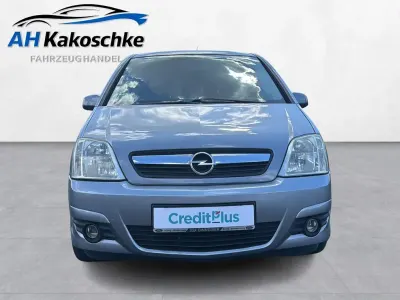 Gebraucht Opel Meriva Edition 105 PS (77 kW) 2006 Lichtsilber m2 Van / Kleinbus
