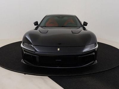 Schwarz Neu 2025 Ferrari 12 Cilindri | 499.000 €