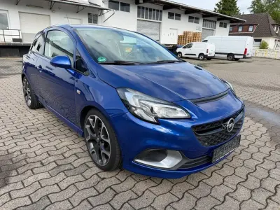 Usado Opel Corsa OPC 207 HP (152 kW) 2017 Azul Citadino