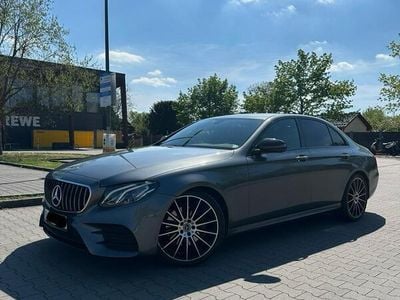 Mercedes E300