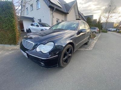Gebraucht Mercedes C220 Elegance 143 PS (105 kW) 2001 Blau Limousine