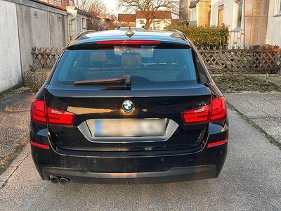 Gebraucht BMW 530 M Sport 258 PS (189 kW) 2012 Schwarz Kombi