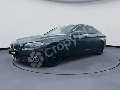 Gebraucht BMW 530 245 PS (180 kW) 2011 Grau Limousine