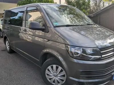 Usata VW T6 Trendline 102 CV (75 kW) 2016 Grigio Furgone