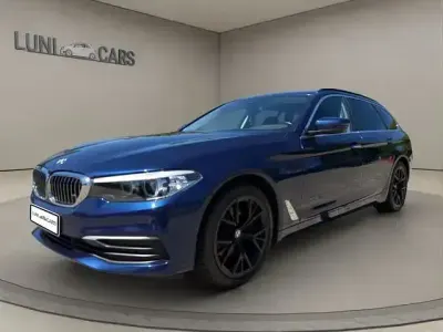 Gebraucht BMW 520 Sport Line 190 PS (139 kW) 2017 Blau Kombi