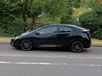 Gebraucht Honda Civic 99 PS (72 kW) 2016 Schwarz Limousine
