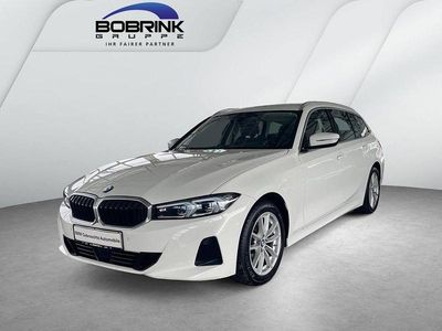 Gebraucht BMW 318 Sport Line 150 PS (110 kW) 2023 Weiß Kombi