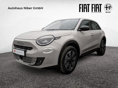 Neu Fiat 600 Icon 110 PS (80 kW) 2026 Beige SUV