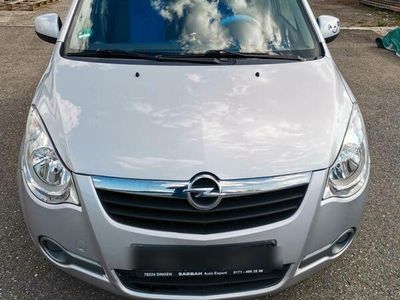 Opel Agila