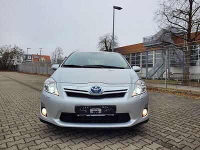 Toyota Auris Hybrid