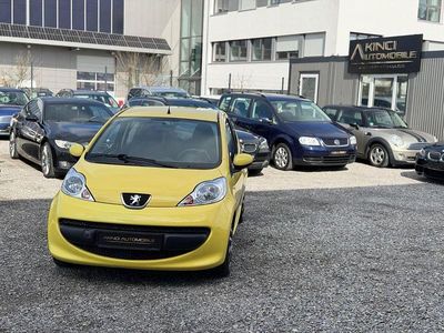 Gebraucht Peugeot 107 Filou 68 PS (50 kW) 2006 Jaune citrus Kleinwagen