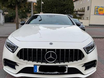 Weiß Gebraucht 2018 Mercedes CLS400 AMG line Limousine | 45.999 € (Etwas zu teuer)