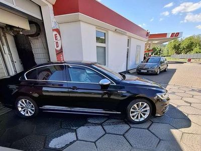 Gebraucht VW Passat Highline 239 PS (175 kW) 2017 Limousine