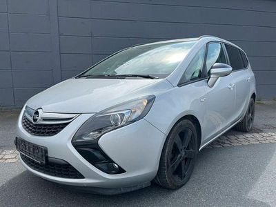 Usata Opel Zafira Tourer 140 CV (102 kW) 2014 Argento Monovolume