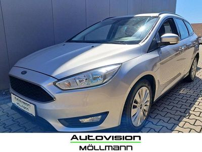 Begagnad Ford Focus Business Edition 120 HK (88 kW) 2015 Silver Kombi